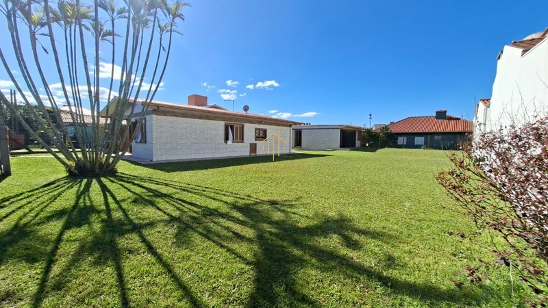 Casa em Rainda do Mar, 3 dormitórios: 2ª foto da galeria de imagens do imóvel