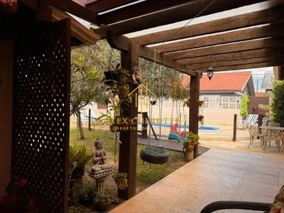 Casa com 2 terrenos em Atlântida Sul: 3ª foto da galeria de imagens do imóvel