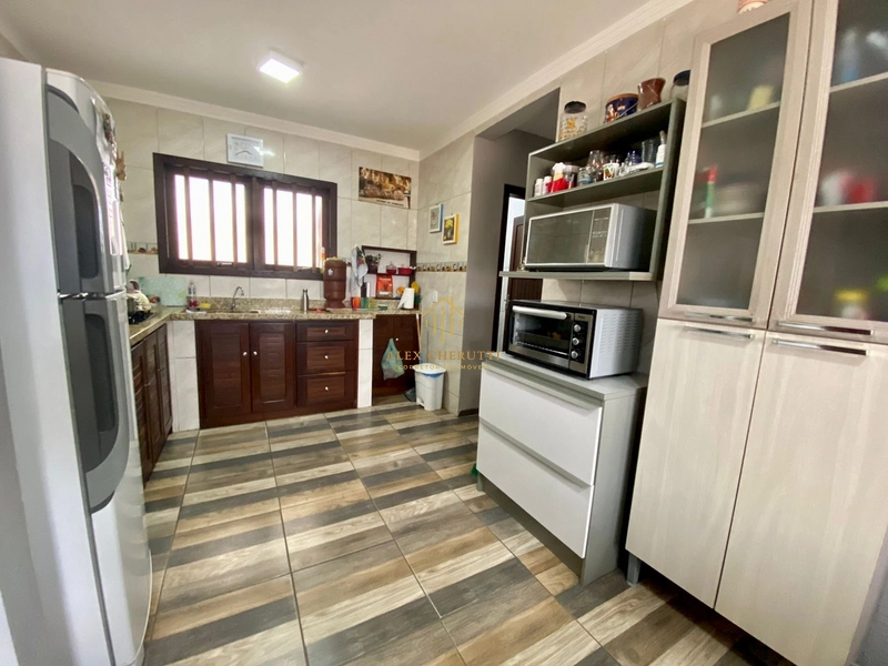 Casa na Praia de Atlântida Sul, 3 dormitórios: 7ª foto da galeria de imagens do imóvel