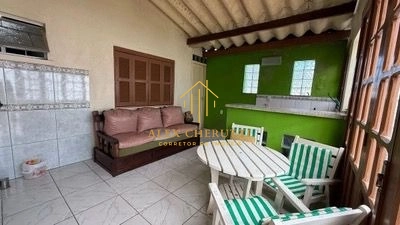 Casa na praia de Atlântida Sul, 3 dormitórios: 4ª foto da galeria de imagens do imóvel