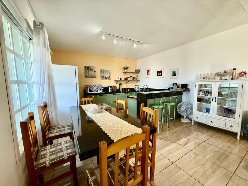 Bela casa na praia de Rainda do Mar: 9ª foto da galeria de imagens do imóvel
