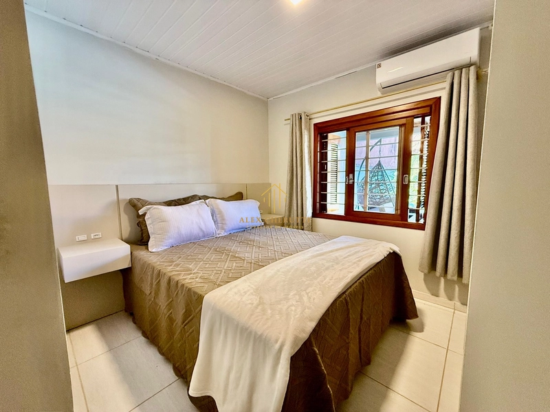 Linda casa bem localizada no centro de Xangri-lá: 13ª foto da galeria de imagens do imóvel
