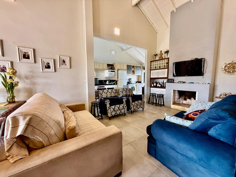 Casa na Praia de Mariápolis, 5 dormitórios: 8ª foto da galeria de imagens do imóvel