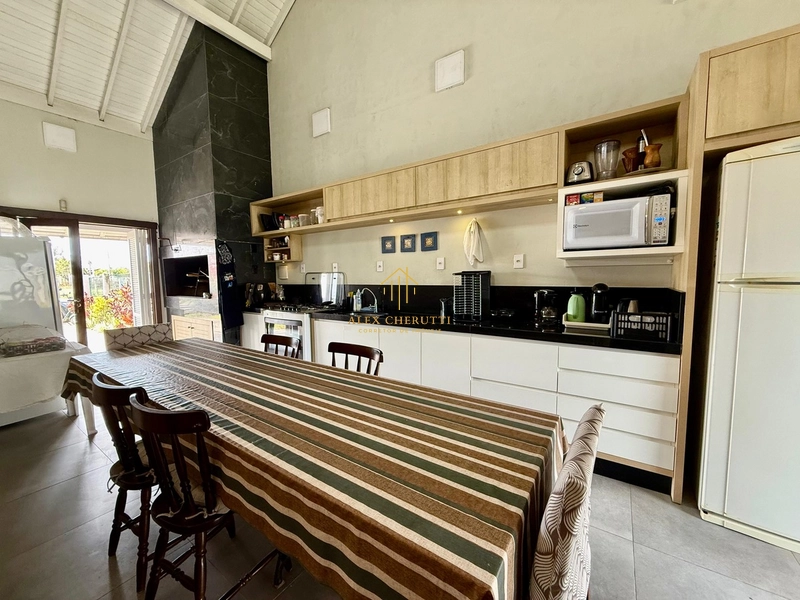 Casa na Praia de Mariápolis, 5 dormitórios: 10ª foto da galeria de imagens do imóvel