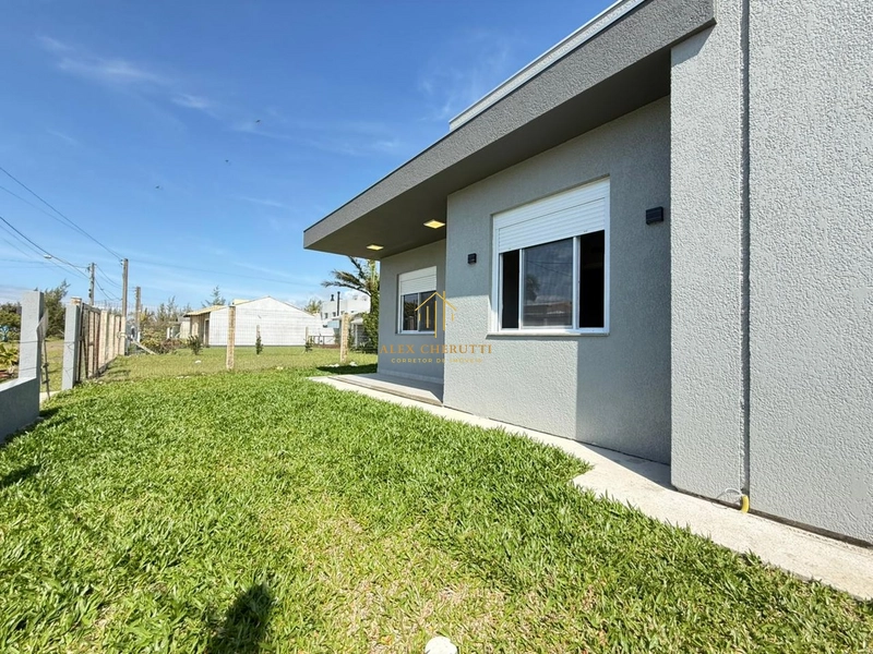 Casa na Praia de Mariápolis, 2 dormitórios: 3ª foto da galeria de imagens do imóvel