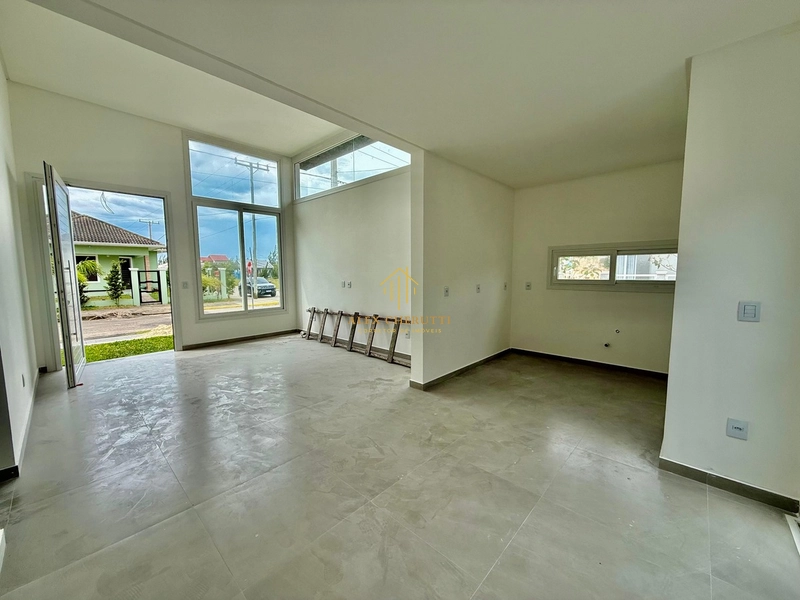 Casa nova na praia de Atlântida Sul, 2 dormitórios: 10ª foto da galeria de imagens do imóvel