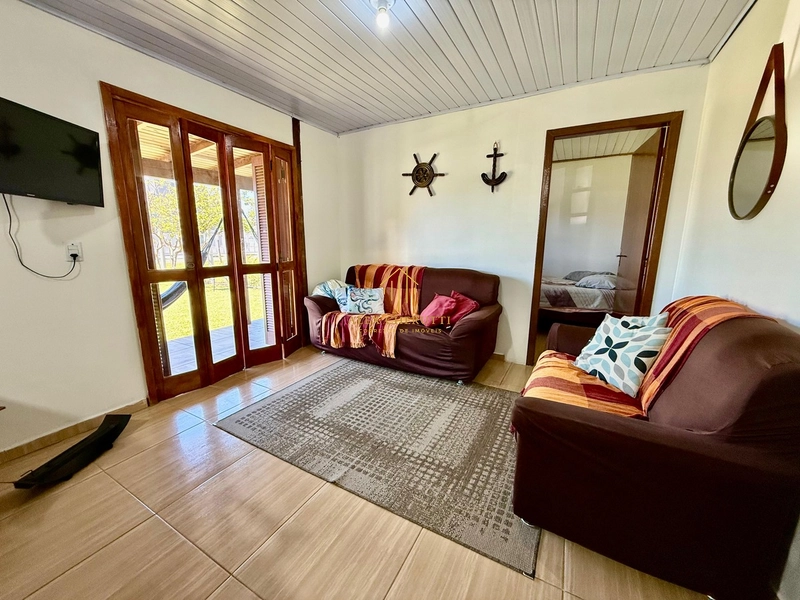 Casa na Praia de Mariápolis, 3 dormitórios: 6ª foto da galeria de imagens do imóvel