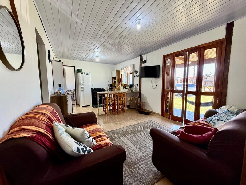 Casa na Praia de Mariápolis, 3 dormitórios: 5ª foto da galeria de imagens do imóvel
