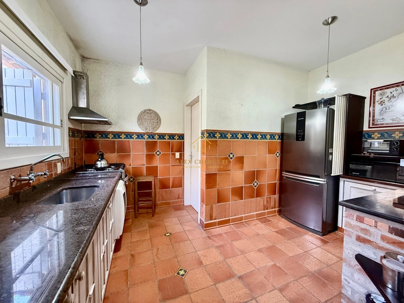 Casa lindíssima no centro de Xangri-lá, 4 dormitórios: 19ª foto da galeria de imagens do imóvel