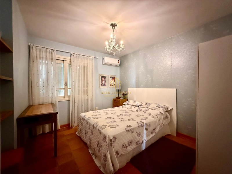 Casa lindíssima no centro de Xangri-lá, 4 dormitórios: 32ª foto da galeria de imagens do imóvel