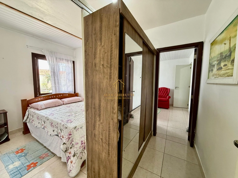 Casa na praia de Atlântida  Sul, 4 dormitórios: 15ª foto da galeria de imagens do imóvel