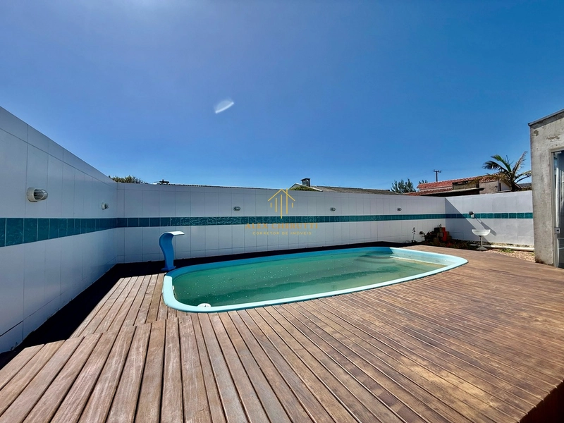 C ela casa na praia de Atlântida Sul, próximo ao mar: 20ª foto da galeria de imagens do imóvel