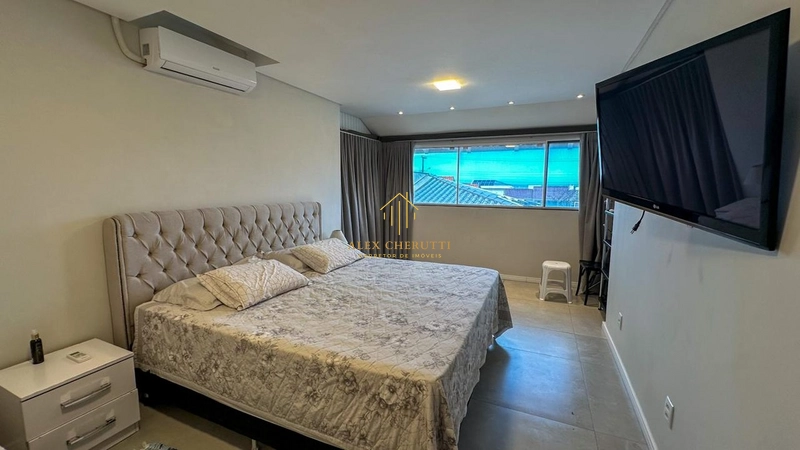 Belo sobrado na praia de Rainha do Mar, 6 dormitórios: 50ª foto da galeria de imagens do imóvel