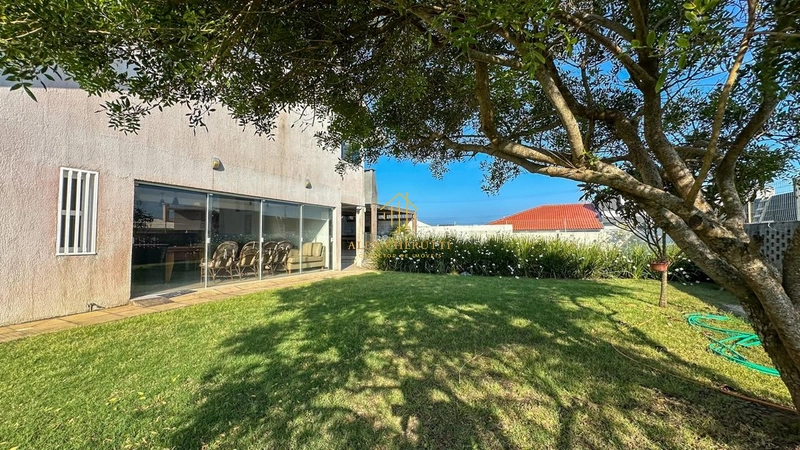 Belo sobrado na praia de Rainha do Mar, 6 dormitórios: 14ª foto da galeria de imagens do imóvel