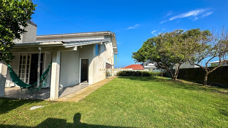 Belo sobrado na praia de Rainha do Mar, 6 dormitórios: 9ª foto da galeria de imagens do imóvel