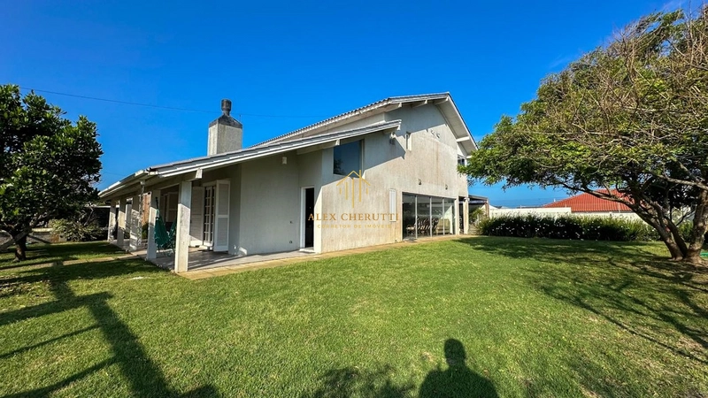 Belo sobrado na praia de Rainha do Mar, 6 dormitórios: 8ª foto da galeria de imagens do imóvel