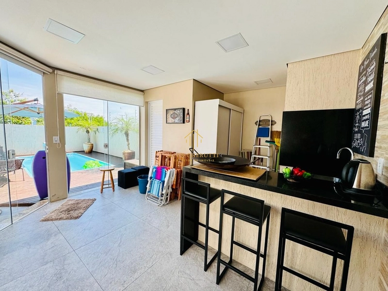 Bela casa na praia de Atlântida Sul, 3 dormitórios: 14ª foto da galeria de imagens do imóvel