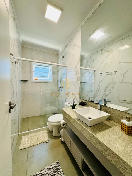 Bela casa na praia de Atlântida Sul, 3 dormitórios: 9ª foto da galeria de imagens do imóvel