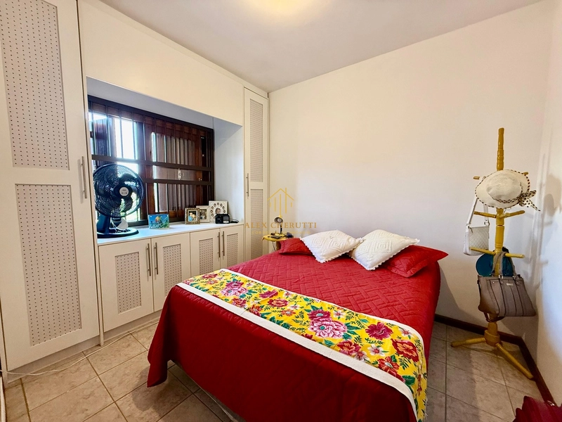 Sobrado à venda na praia de Rainha do Mar, 2 dormitórios: 16ª foto da galeria de imagens do imóvel