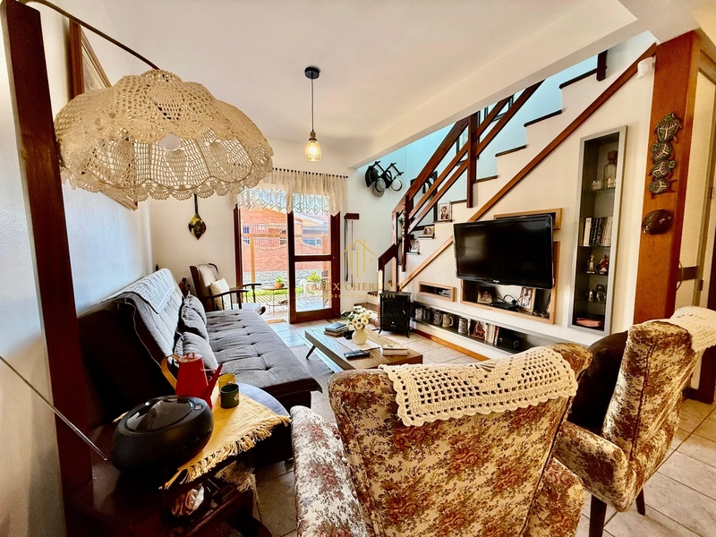 Sobrado à venda na praia de Rainha do Mar, 2 dormitórios: 11ª foto da galeria de imagens do imóvel