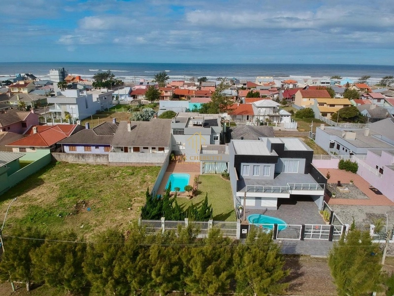 Linda casa finamente mobiliada e decorada, 5 dormitórios: 5ª foto da galeria de imagens do imóvel