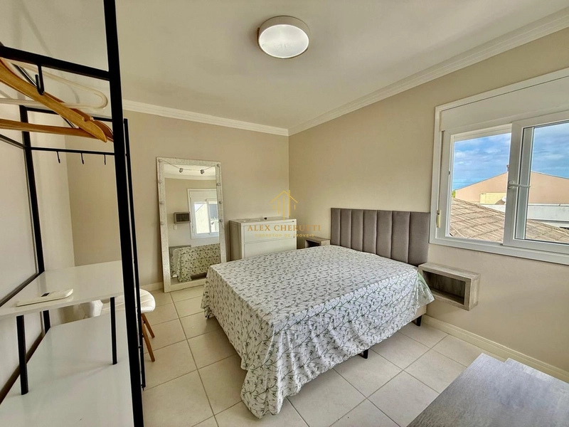 Linda casa finamente mobiliada e decorada, 5 dormitórios: 30ª foto da galeria de imagens do imóvel