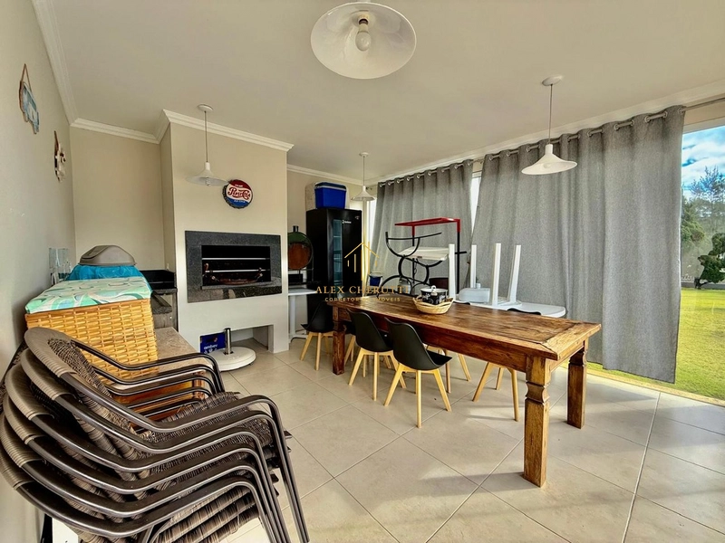 Linda casa finamente mobiliada e decorada, 5 dormitórios: 37ª foto da galeria de imagens do imóvel