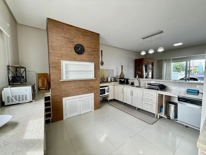 Linda casa finamente mobiliada e decorada, 5 dormitórios: 17ª foto da galeria de imagens do imóvel