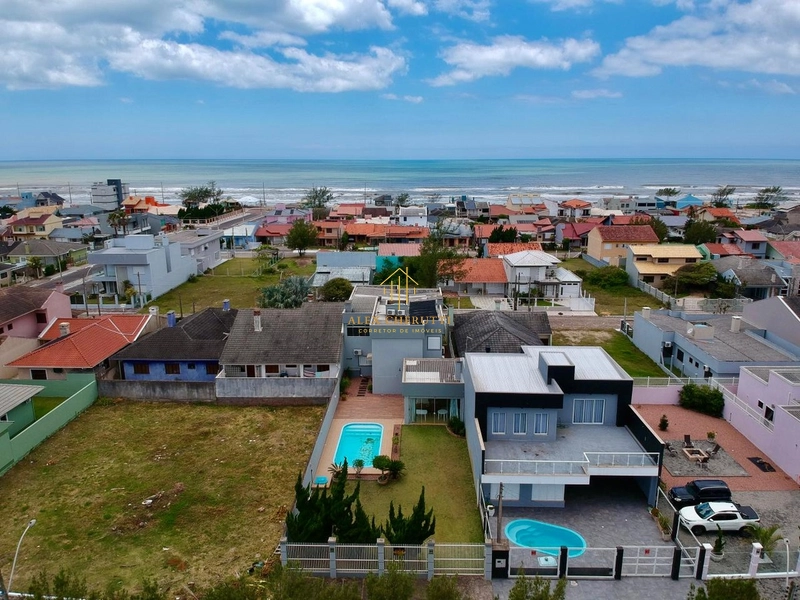 Bela casa na à venda na Praia de Atlântida Sul: 10ª foto da galeria de imagens do imóvel