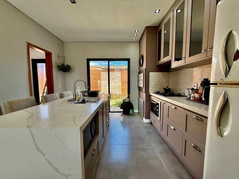 Bela casa à venda na praia de Noiva do Mar, 3 suítes: 10ª foto da galeria de imagens do imóvel