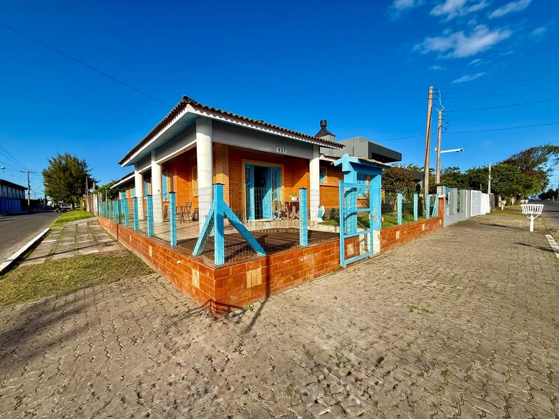 Casa à venda em Rainha do Mar, 4 dormitórios