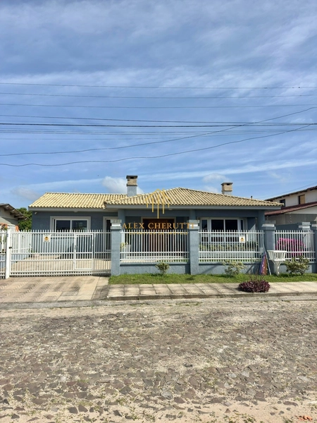 Bela casa à venda na praia de Remanso, 4 dormitórios: 2ª foto da galeria de imagens do imóvel