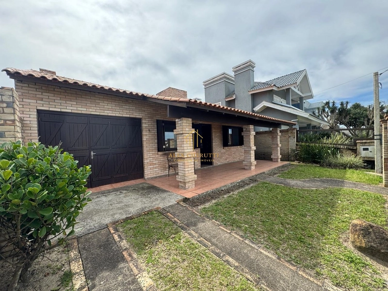 Casa com vista para o mar em Noiva do Mar, 4 suítes: 1ª foto da galeria de imagens do imóvel