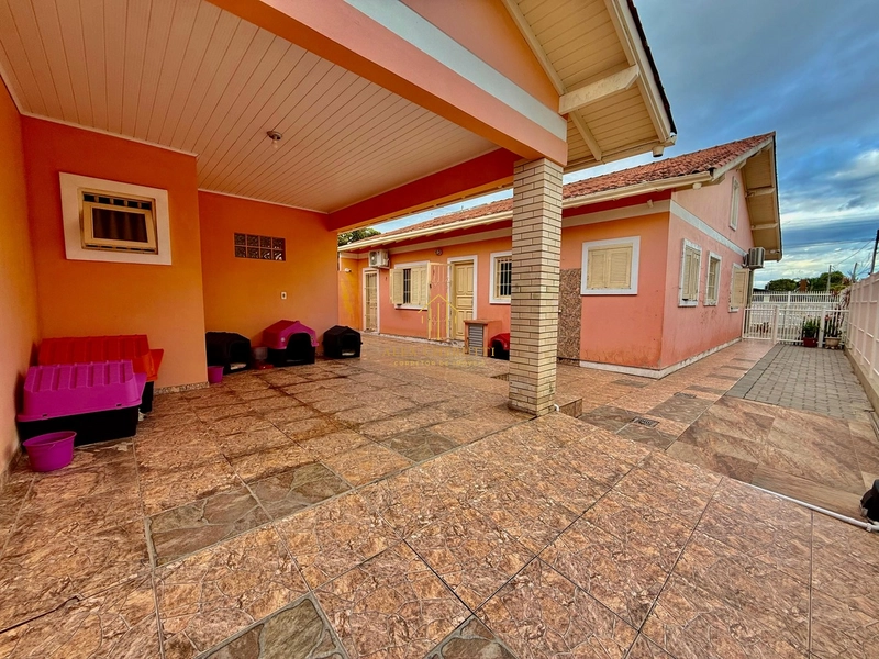 Casa À venda na praia de Atlântida Sul: 23ª foto da galeria de imagens do imóvel