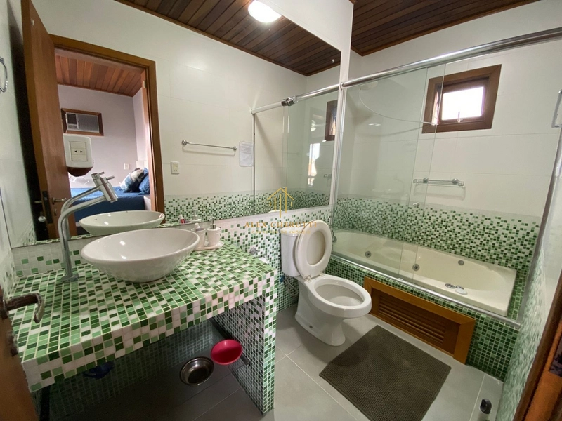 Aluguel de temporada em Noiva do Mar, casa com 5 suítes: 22ª foto da galeria de imagens do imóvel