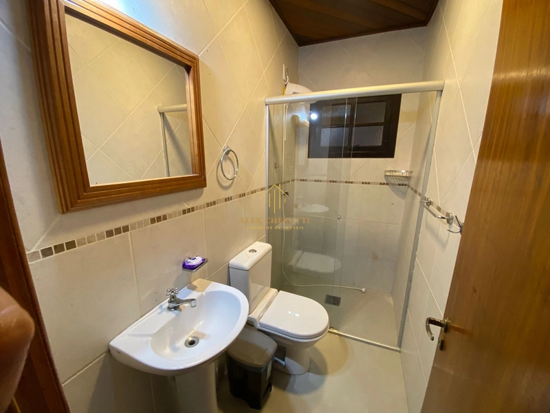 Aluguel de temporada em Noiva do Mar, casa com 5 suítes: 13ª foto da galeria de imagens do imóvel