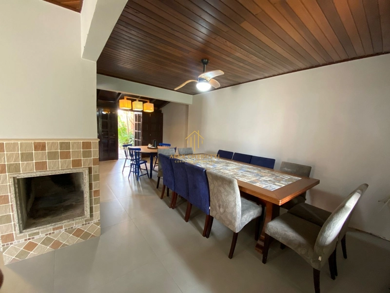 Aluguel de temporada em Noiva do Mar, casa com 5 suítes: 11ª foto da galeria de imagens do imóvel