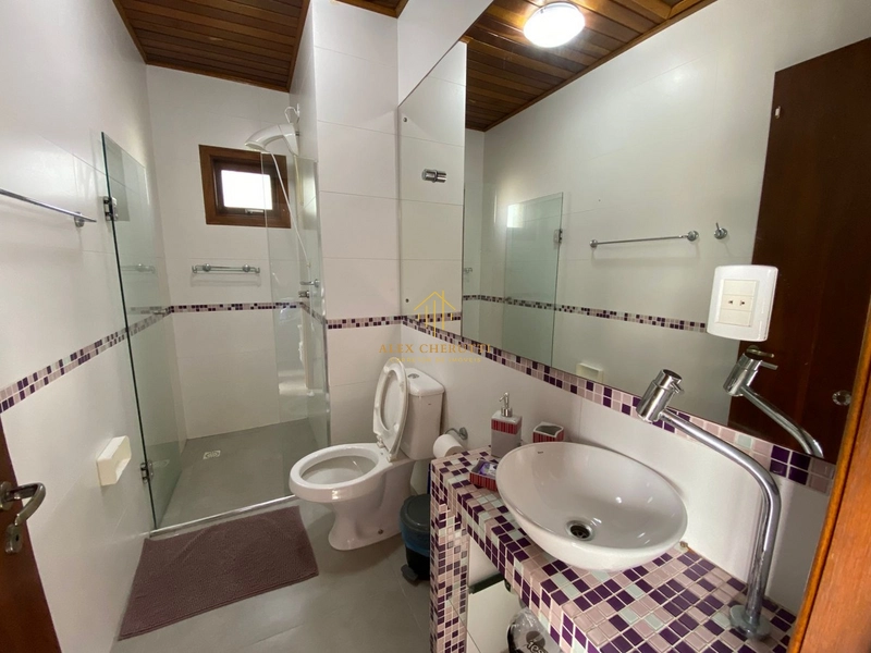 Aluguel de temporada em Noiva do Mar, casa com 5 suítes: 20ª foto da galeria de imagens do imóvel