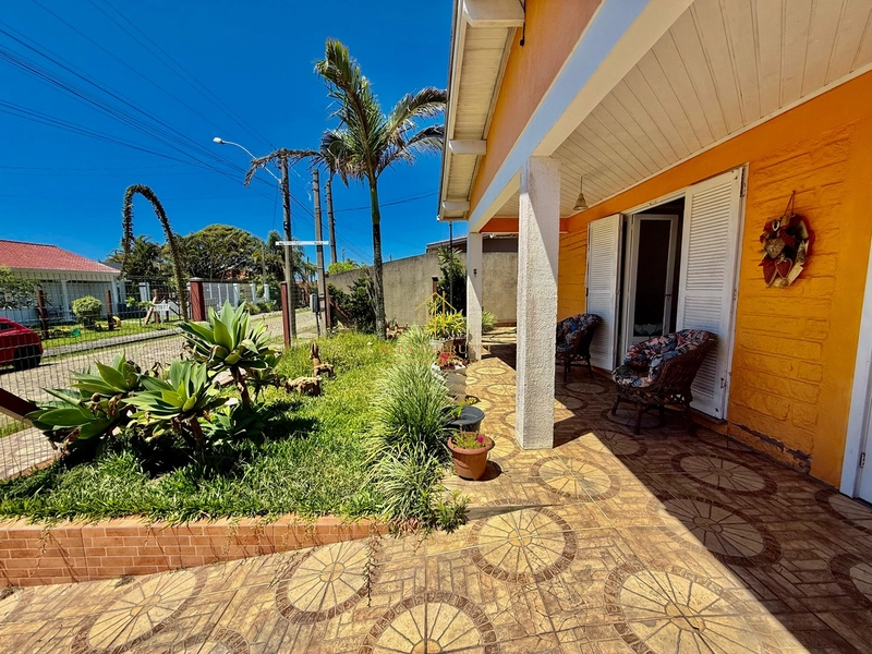 Casa à venda na praia de Rainha do Mar, 3 dormitórios: 3ª foto da galeria de imagens do imóvel