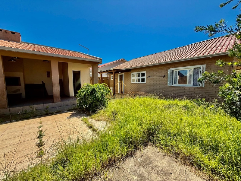 Casa à venda próximo do mar em Atlântida Sul: 18ª foto da galeria de imagens do imóvel