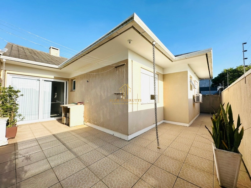 Casa à venda na praia de Atlântida Sul, 3 dormitórios: 5ª foto da galeria de imagens do imóvel