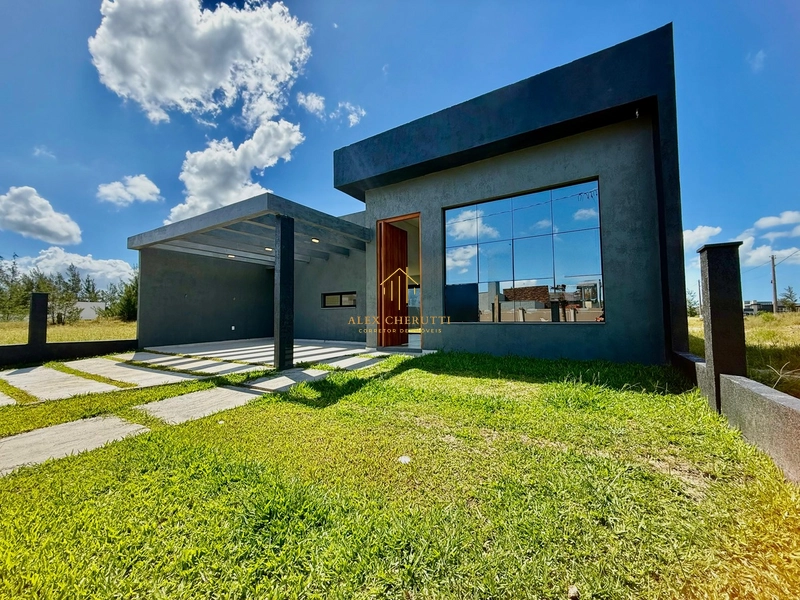 Casa nova na Praia de Atlântida Sul, 3 dormitórios: 2ª foto da galeria de imagens do imóvel