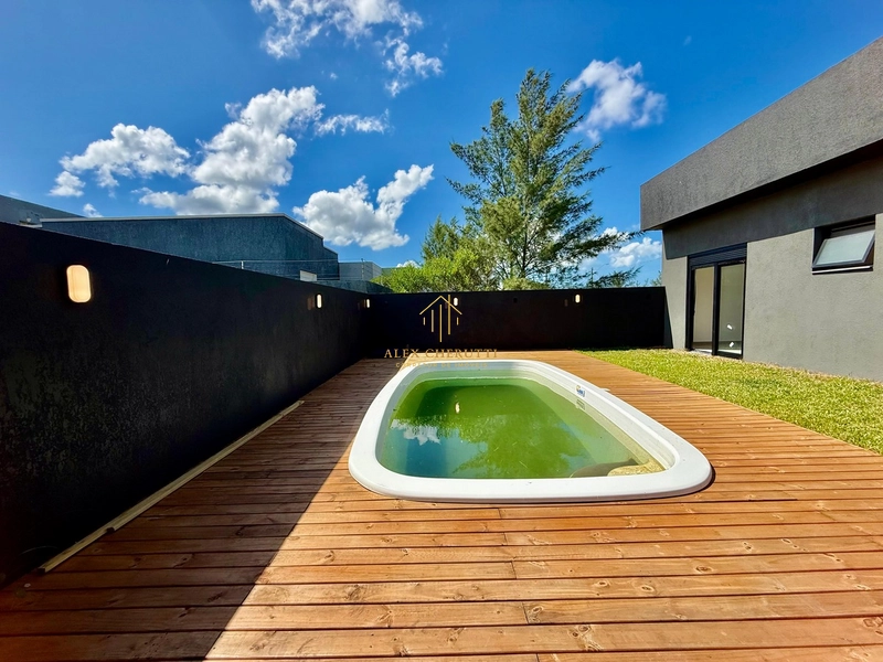 Casa nova na Praia de Atlântida Sul, 3 dormitórios: 22ª foto da galeria de imagens do imóvel