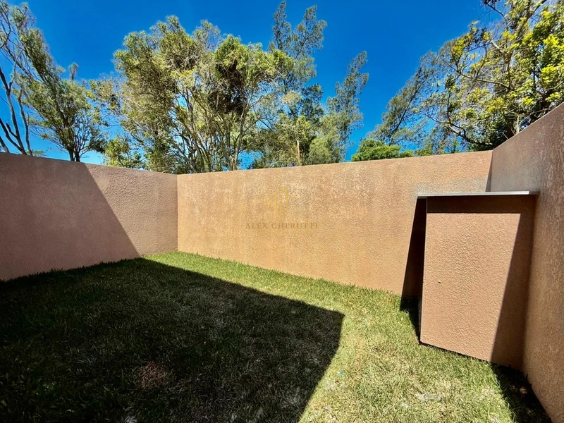 Casa geminada nova na praia de Marina/Maristela: 11ª foto da galeria de imagens do imóvel