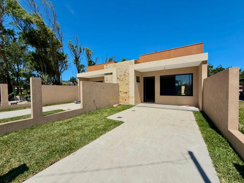 Casa geminada nova na praia de Marina/Maristela: 2ª foto da galeria de imagens do imóvel