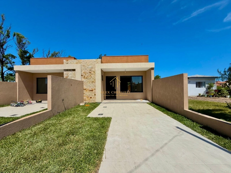 Casa geminada nova na praia de Marina/Maristela: 1ª foto da galeria de imagens do imóvel