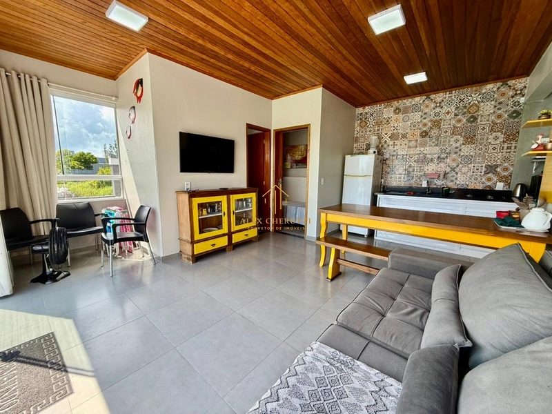 Linda casa na praia de Atlântida Sul, 5 dormitórios: 20ª foto da galeria de imagens do imóvel