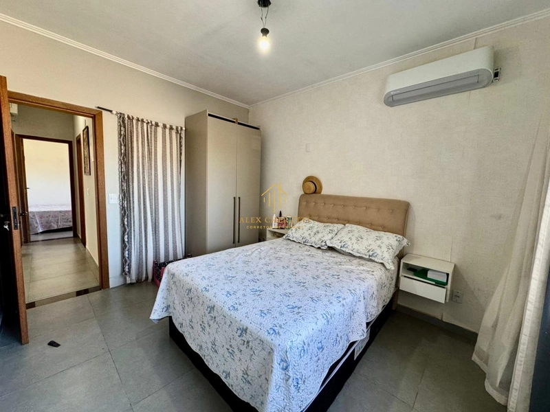 Linda casa na praia de Atlântida Sul, 5 dormitórios: 11ª foto da galeria de imagens do imóvel