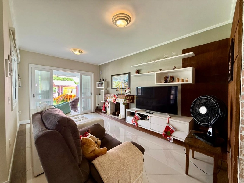 Maravilhosa casa à venda com exclusividade Alex Cherutti, 6 quartos: 10ª foto da galeria de imagens do imóvel