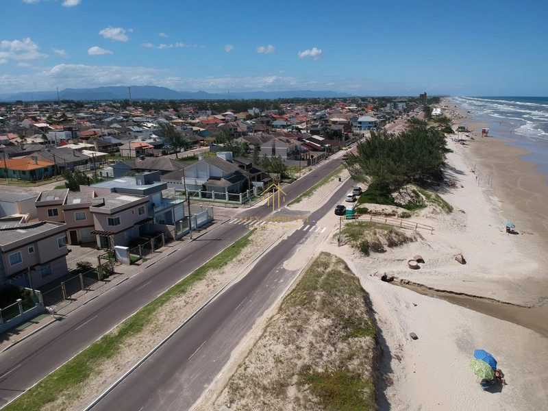 Terreno à beira mar de Atlântida Sul: 4ª foto da galeria de imagens do imóvel